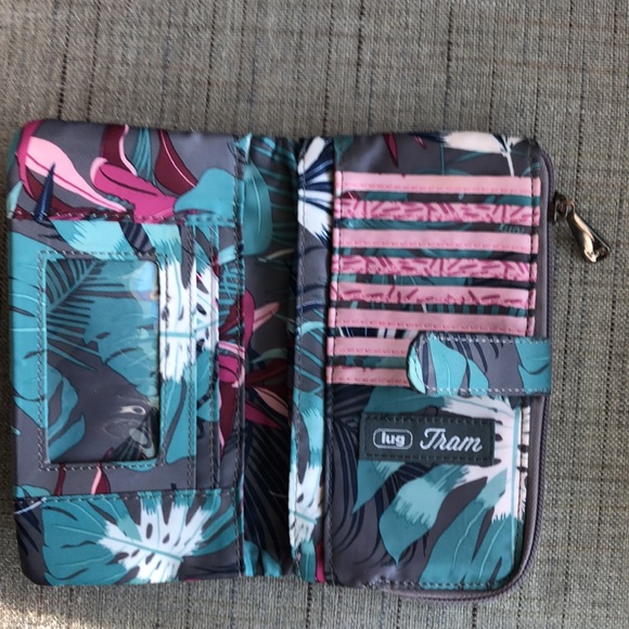 Lug Tram Wallet - Picture 3 of 5